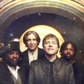 Tonight&#8217;s XPN Welcomes: Suzanne Vega at Sellersville Theatre; Bela Fleck at the Keswick Theatre