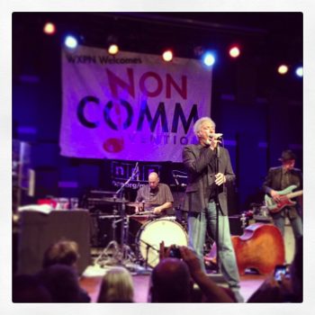 Non-COMM Recap: Mr. Tom Jones puts his own twist on the classics (photos, audio, setlist)