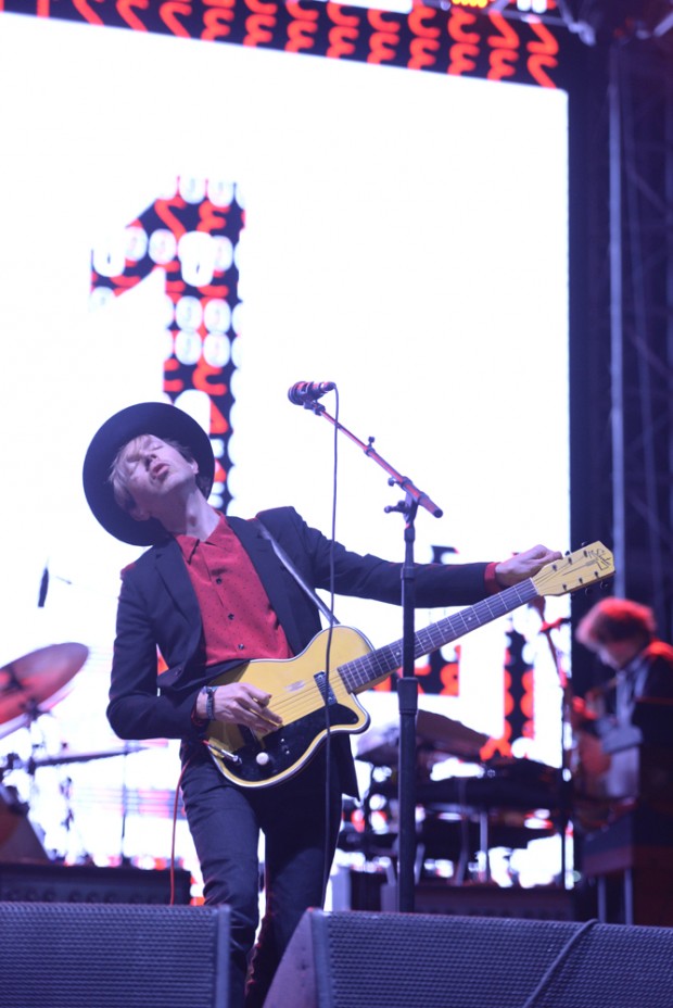 Beck | Firefly | Photo by Joe del Tufo | http://www.joedeltufo.com/