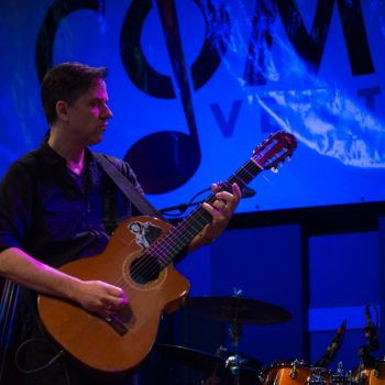 Recap: Calexico bring new record <em>Edge of the Sun</em> to NonCOMM