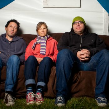 Yo La Tengo will play acoustic at The Keswick Theater in September