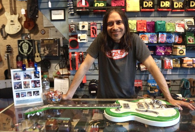DiPinto: The Philly guitar player's guitar - WXPN | Vinyl At Heart