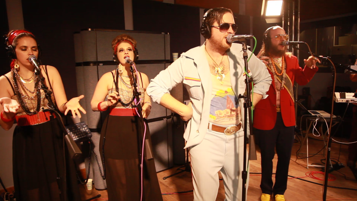 The Key Studio Sessions: Johnny Showcase - WXPN | Vinyl At Heart