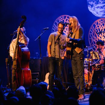 The Wood Brothers (and special guest Amos Lee) leave Union Transfer wanting more