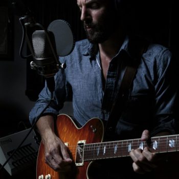 Listen to a new Ray LaMontagne song, &#8220;Hey, No Pressure&#8221;