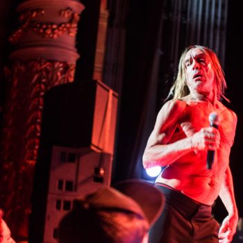 &#8220;My F&#8217;in Night at the Opera&#8221;: Iggy Pop channels the spirit of &#8217;77 at the Academy of Music