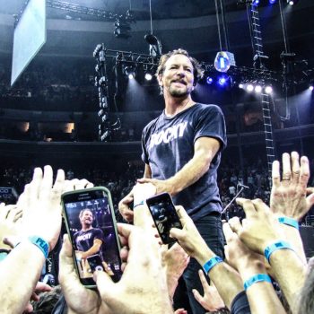 Pearl Jam powers through an epic night at the Wells Fargo Center