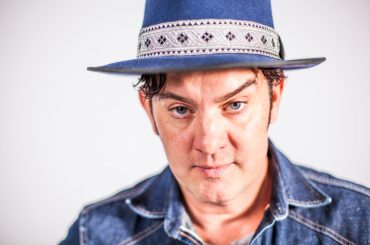 The High Key Portrait Series: G. Love - WXPN | Vinyl At Heart