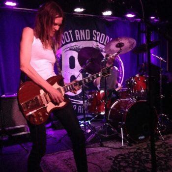 Juliana Hatfield shares &#8220;Impossible Song&#8221; from new <em>Pussycat</em> LP