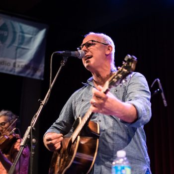 NonCOMM recap: Greg Graffin swaps punk anthems for folk jams