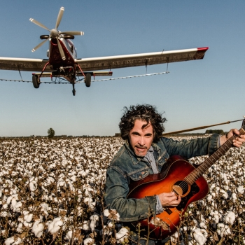 Listen to John Oates chat with Kristen Kurtis on the XPN Morning Show