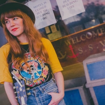 This Just In: Jenny Lewis replaces Glass Animals on Beck’s Festival Pier show