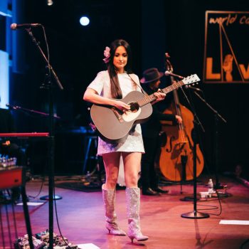 Kacey Musgraves shares “Oh, What a World 2.0” for Earth Day