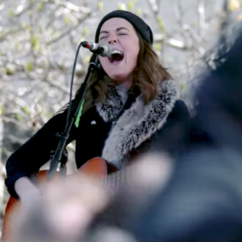 Watch Brandi Carlile&#8217;s hometown performance at Seattle&#8217;s &#8220;March For Our Lives&#8221;