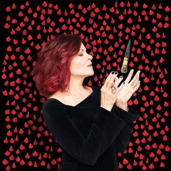 Rosanne Cash takes on political perspectives with her new album <em>She Remembers Everything</em>