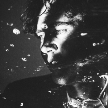 Cass McCombs predicts apocalypse in new single