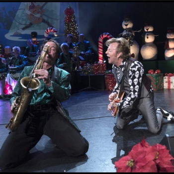 The Brian Setzer Orchestra&#8217;s 15th anniversary <em>Christmas Rocks!</em> tour did just that