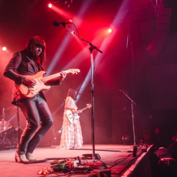 Khruangbin encourages us to stay close during a sold out Union Transfer show