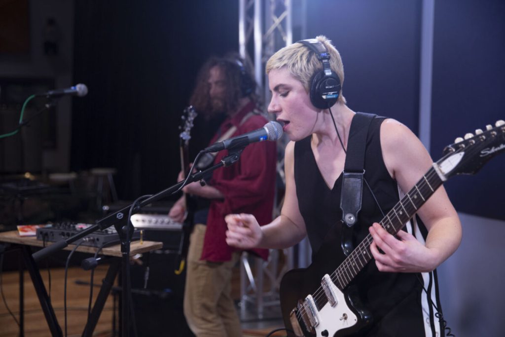 The Key Studio Sessions: Lizdelise - WXPN | Vinyl At Heart