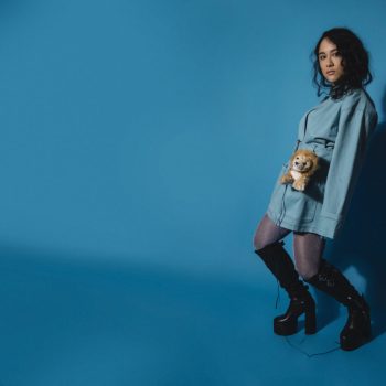 Jay Som Opens Up: Beyond the bedroom pop of <em>Everybody Works</em> and into the rich luster of <em>Anak Ko</em>