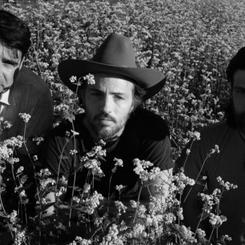 The Avett Brothers will be joined on live stream by Willie Nelson, Brandi Carlile, Ben Bridwell and more for their 17th annual New Year&#8217;s Eve concert