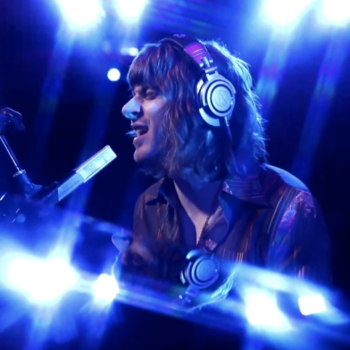 NON-COMM Recap: Neal Francis’ eclectic retro-pop is a vibrant start to the festivities