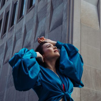 Mitski shares new song “Working For The Knife,” will play Franklin Music Hall on 2022 tour