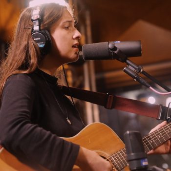 Indie Rock Hit Parade Live Session: Renée Reed