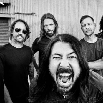 Foo Fighters will play Lincoln Financial Field in 2022