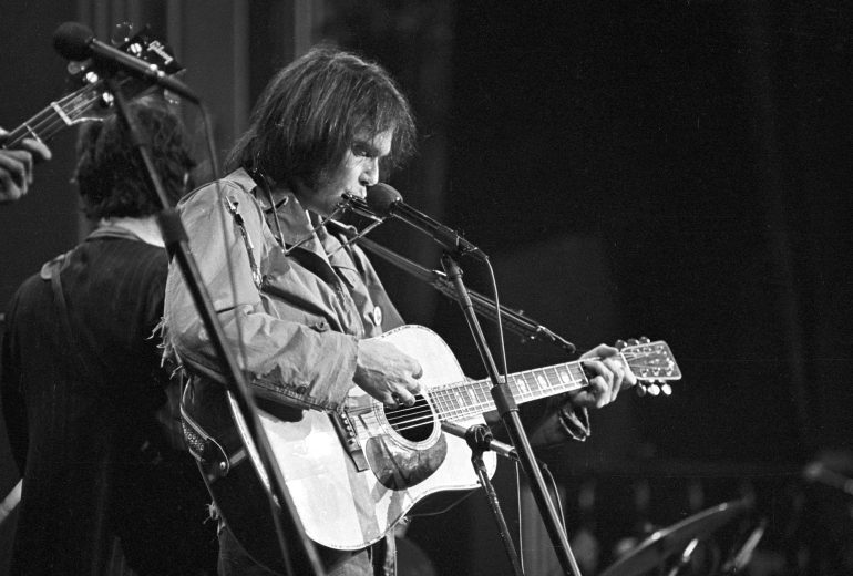 ■最高音質UKオリジナル最初期STERLINGプレス盤■NEIL YOUNG / NEIL-770x520.jpeg