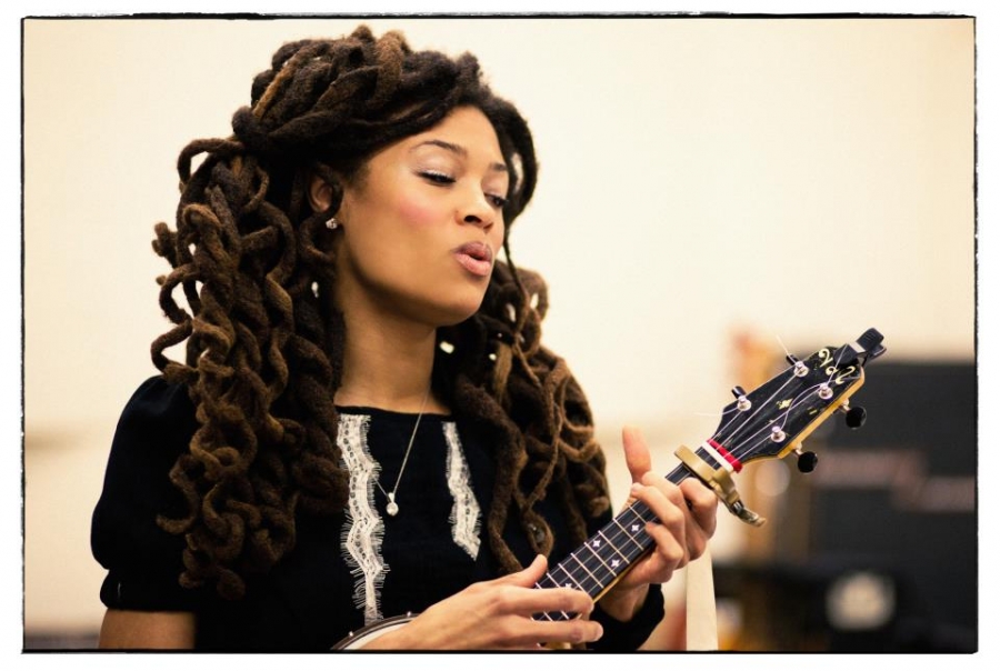 Valerie June - WXPN | Vinyl At Heart