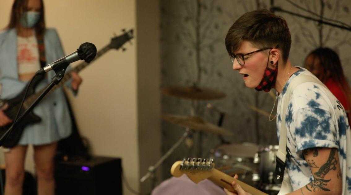 Full Bush: "Wild Heart" (Unprecedented Sessions) - WXPN | Vinyl At Heart