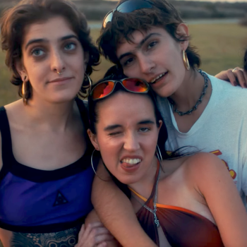 PIERI’s “De Moda” is a reminder to find comfort in your day-ones