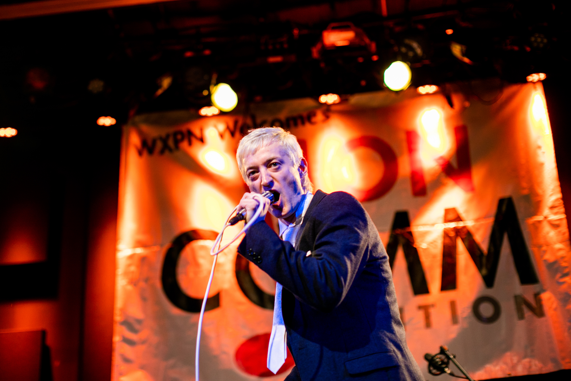 Art d'Ecco brings 70s swagger and 80s flare to #NONCOMM - WXPN