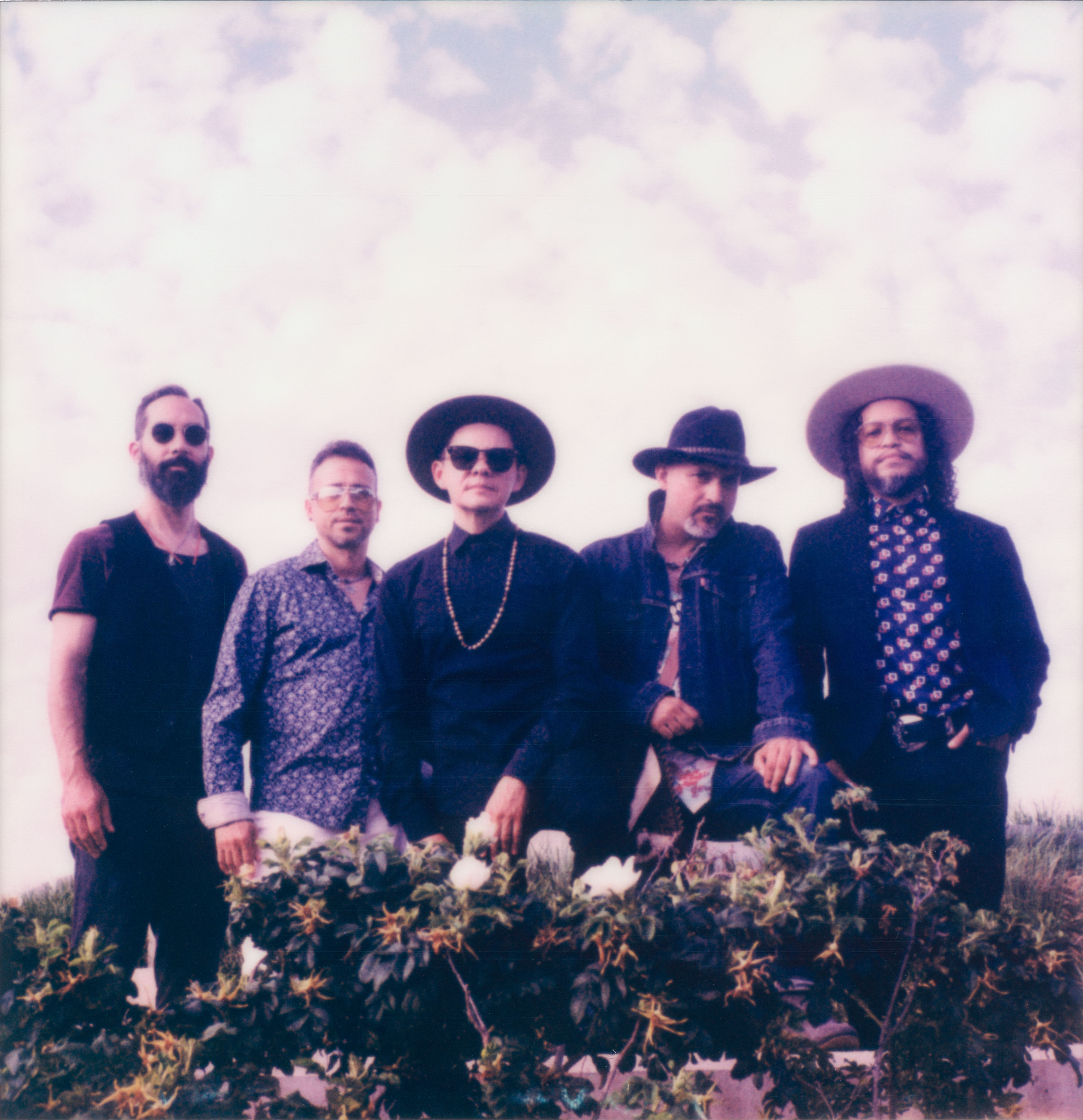 Dos Santos - WXPN | Vinyl At Heart