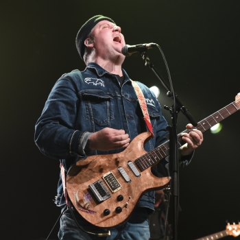 Modest Mouse announces 20th Anniversary tour for &#8216;Good News For People Who Love Bad News&#8217;