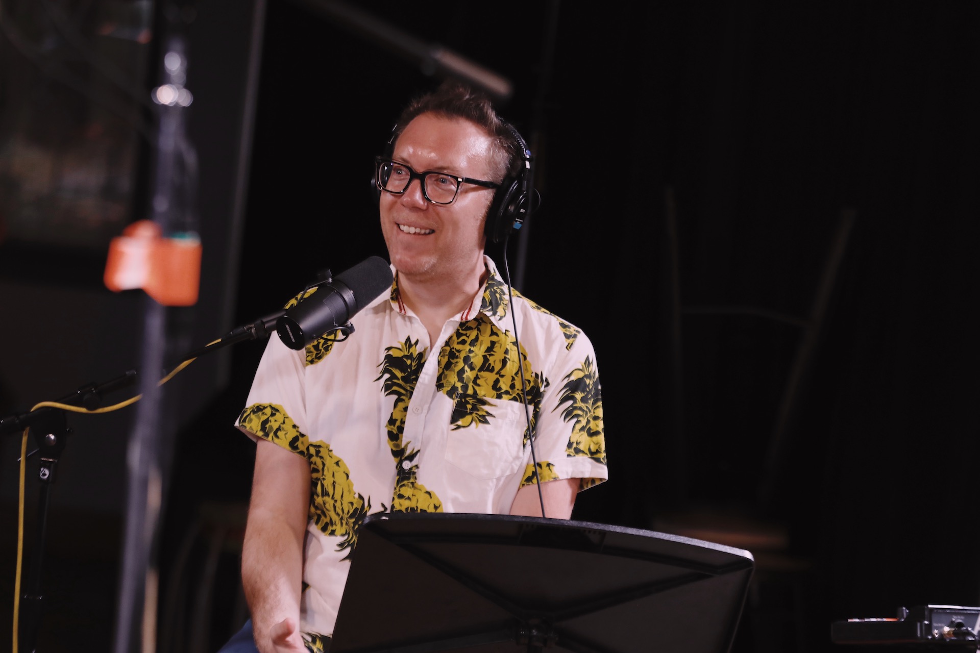 indie-rock-hit-parade-host-eric-schuman-shares-ten-years-of-the-show-s