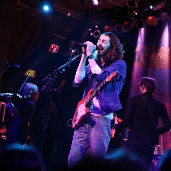 Hozier’s ‘Eat Your Young’ pop-up concert shakes World Cafe Live