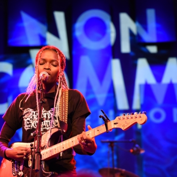 Hannah Jadagu finds strength in duality during her NON-COMM debut