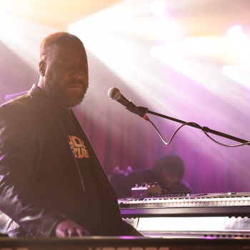 10 concerts to see this week, including Robert Glasper, Zoe Lemon, A Night Of Stardust and more