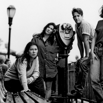 Listen to The Breeders&#8217; long-lost &#8216;Last Splash&#8217; outtake &#8220;Go Man Go&#8221;, see them at The Fillmore this fall