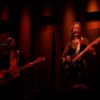 “Having too much fun” at Margaret Glaspy’s Free At Noon show