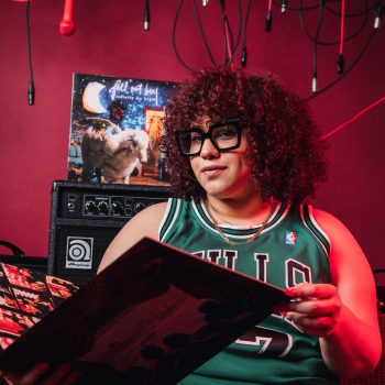 Feeling Seen In The Scene: Podcaster Scarlet Estelle Hernandez celebrates Fall Out Boy and so much more on &#8216;Sugar, We&#8217;re Going In&#8217;