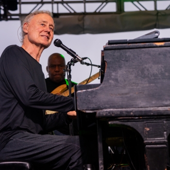 Bruce Hornsby and The Noisemakers keep XPNFest on its toes