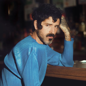 Devendra Banhart searches for hope on &#8216;Flying Wig&#8217;
