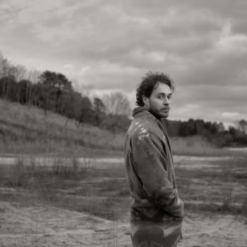 Amos Lee announces new album, &#8216;Transmissions,&#8217; and shares impactful new single &#8220;Hold On Tight&#8221;