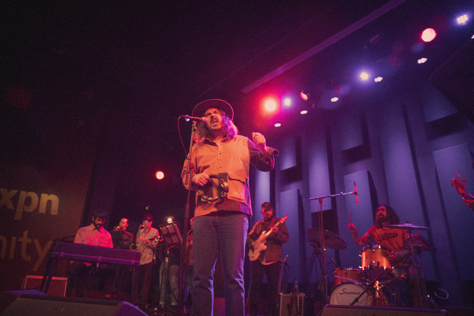 owen-stewart-finds-a-new-following-with-a-formidable-free-at-noon