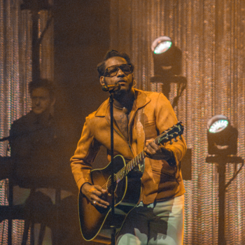 Leon Bridges revives soul in Philly in two nights at The Met