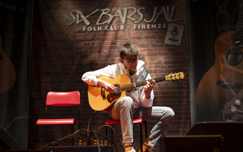 Fabrizio Bianco, the son of Six Bars Jail founder Sergio Bianco, performs during a <em>World Cafe </em>session at the venue in Serpiolle, Italy.