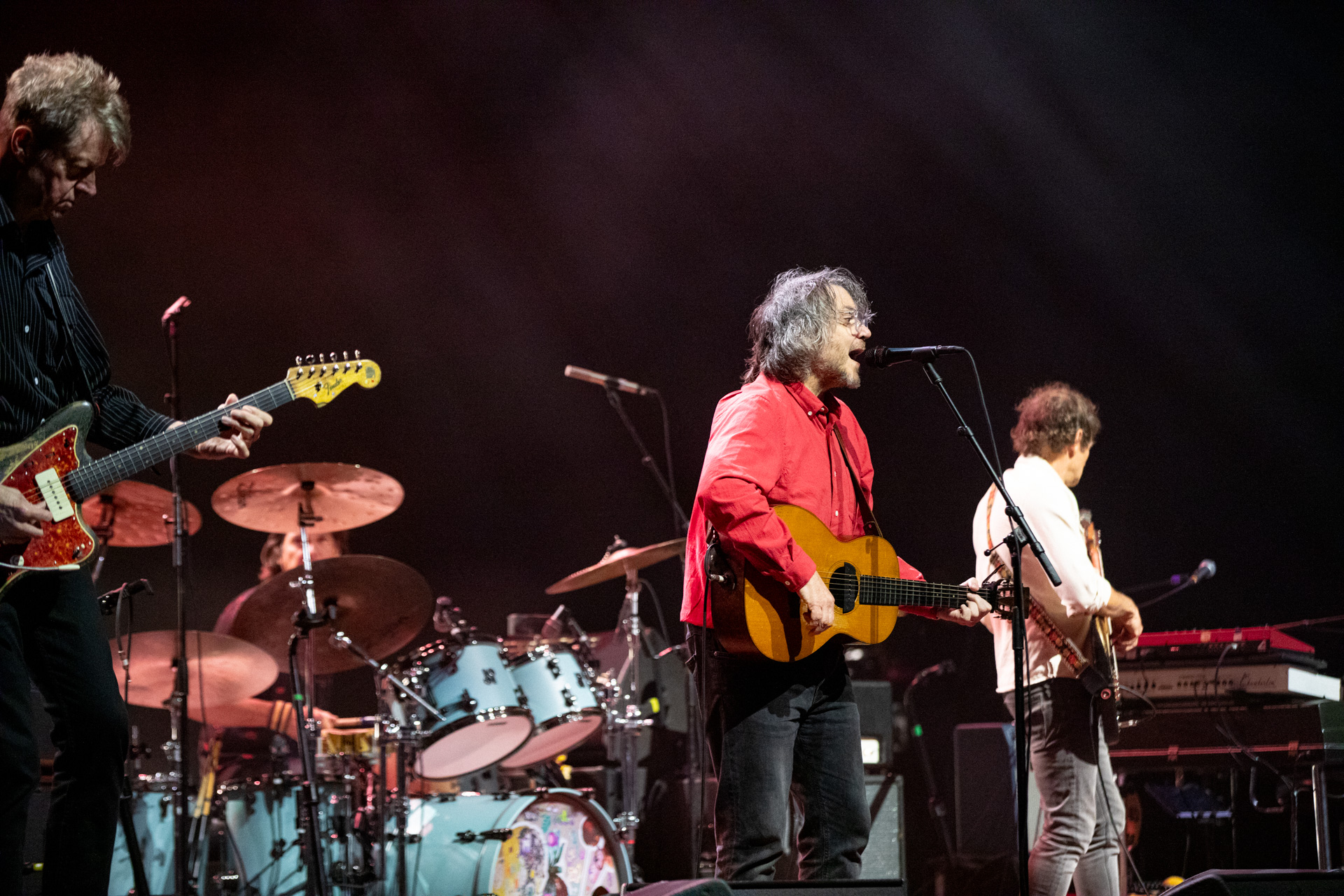 The slow burn of an evening with Wilco - WXPN | Vinyl At Heart